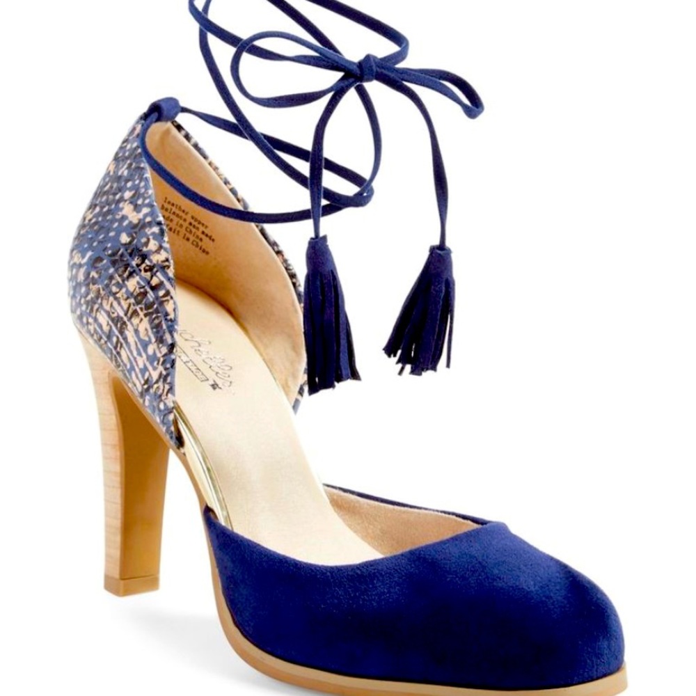 Seychelles Aware wrap tie pump